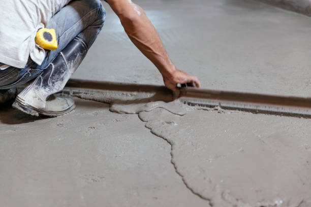 Best Concrete Removal and Replacement in Town And Country, MO