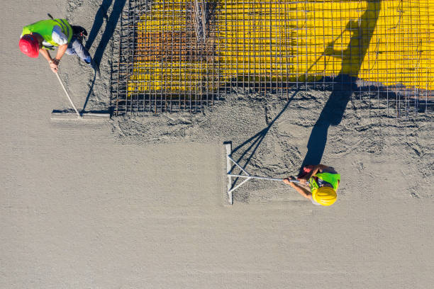 Best Concrete Sealing and Maintenance in Town And Country, MO